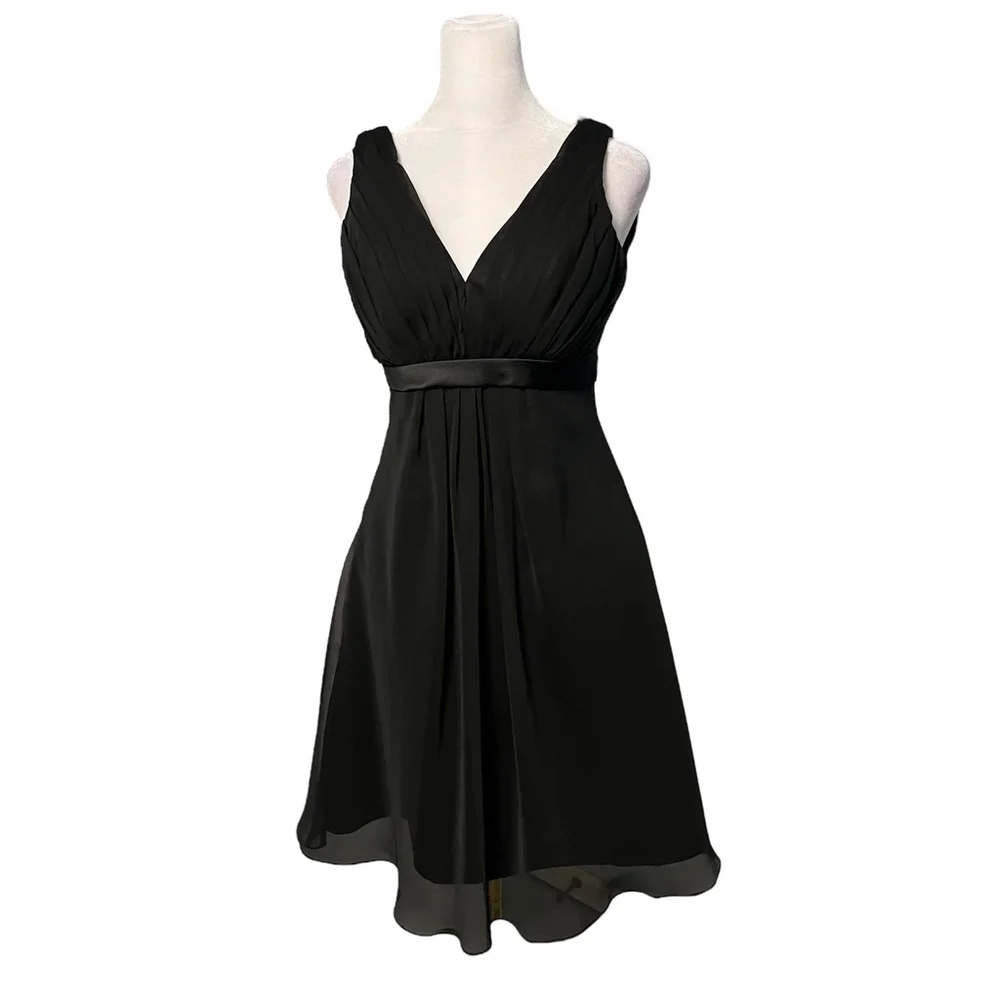 DaVinci Black Chiffon Vneck Homecoming Formal Pageant Dress Size 4
